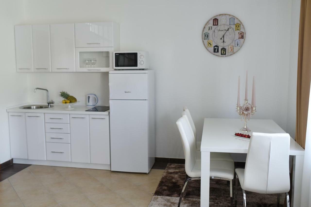 Apartman Ливно Экстерьер фото