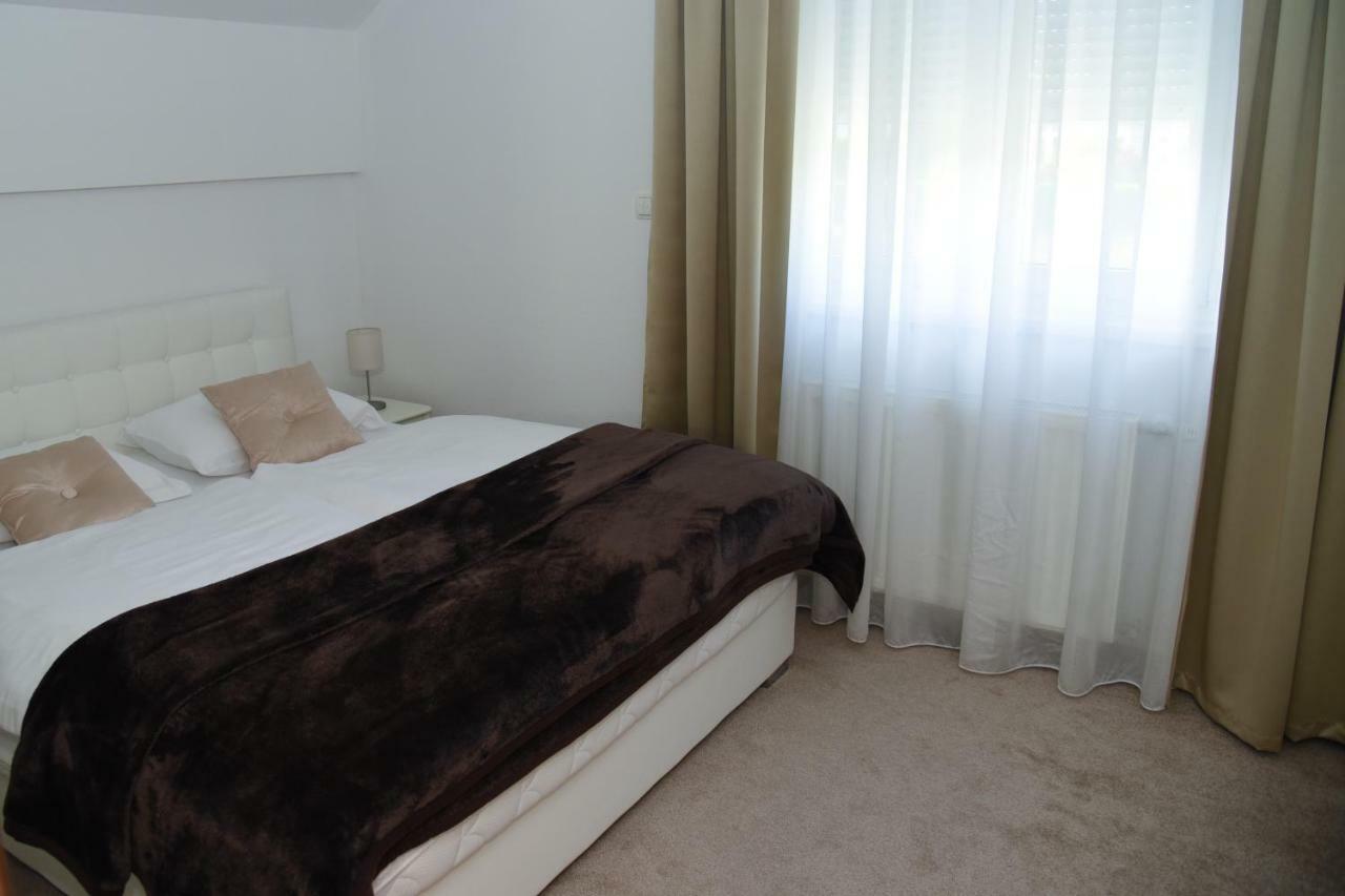 Apartman Ливно Экстерьер фото